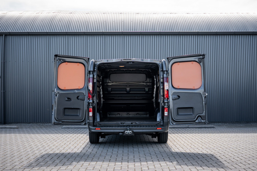 Renault Trafic 2.0 dCi 110 L2H1 | 3-Zits | 110 PK | LED | Cruise | Navi | Airco | Trekhaak