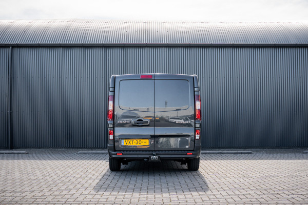 Renault Trafic 2.0 dCi 110 L2H1 | 3-Zits | 110 PK | LED | Cruise | Navi | Airco | Trekhaak