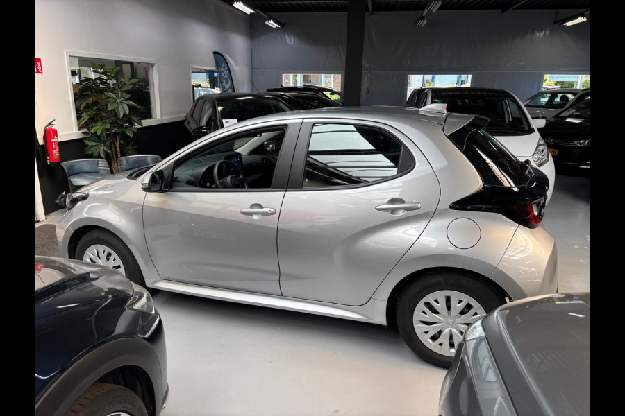 Toyota Yaris 1.5 Hybrid 115 Comfort / Camera