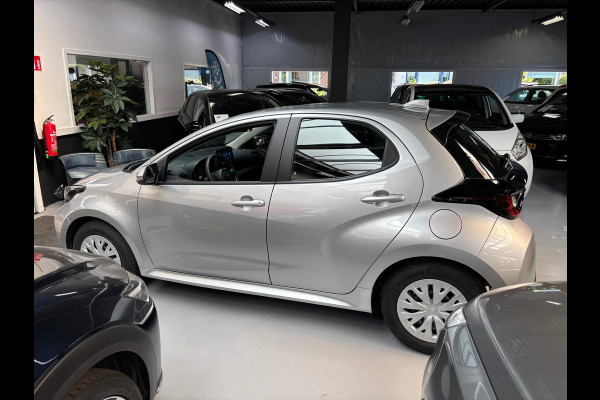 Toyota Yaris 1.5 Hybrid 115 Comfort / Camera