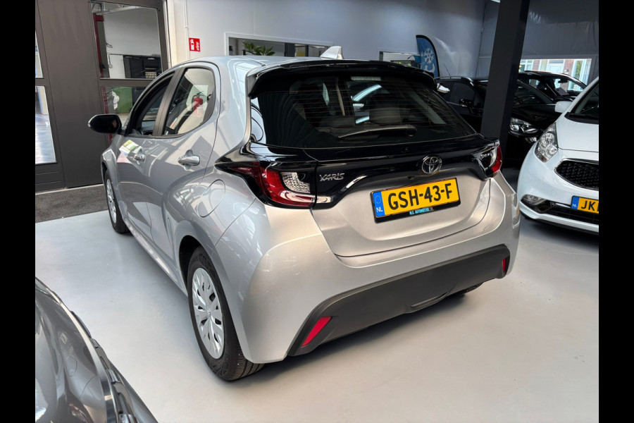 Toyota Yaris 1.5 Hybrid 115 Comfort / Camera