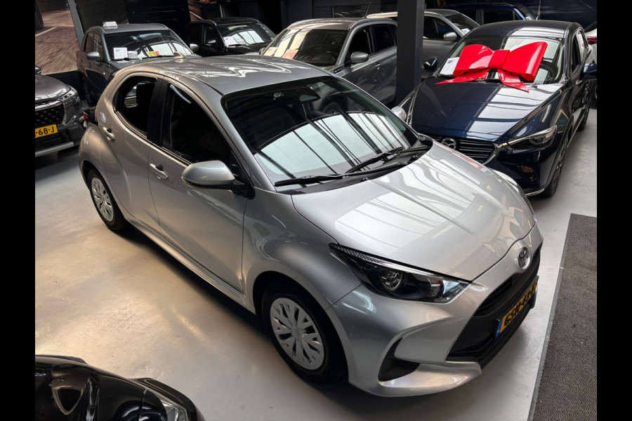 Toyota Yaris 1.5 Hybrid 115 Comfort / Camera