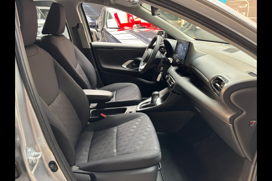 Toyota Yaris 1.5 Hybrid 115 Comfort / Camera
