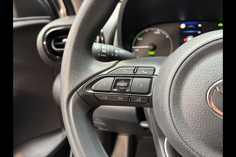 Toyota Yaris 1.5 Hybrid 115 Comfort / Camera