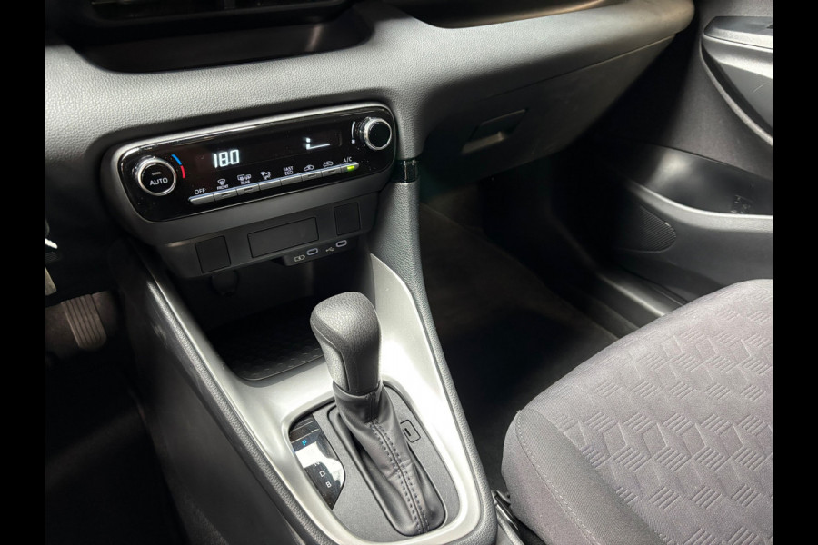 Toyota Yaris 1.5 Hybrid 115 Comfort / Camera