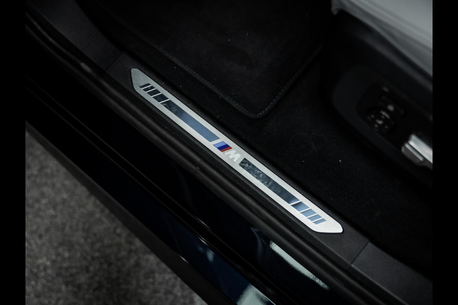 BMW X5 xDrive50e In nieuwstaat verkerende X5 50E M sport