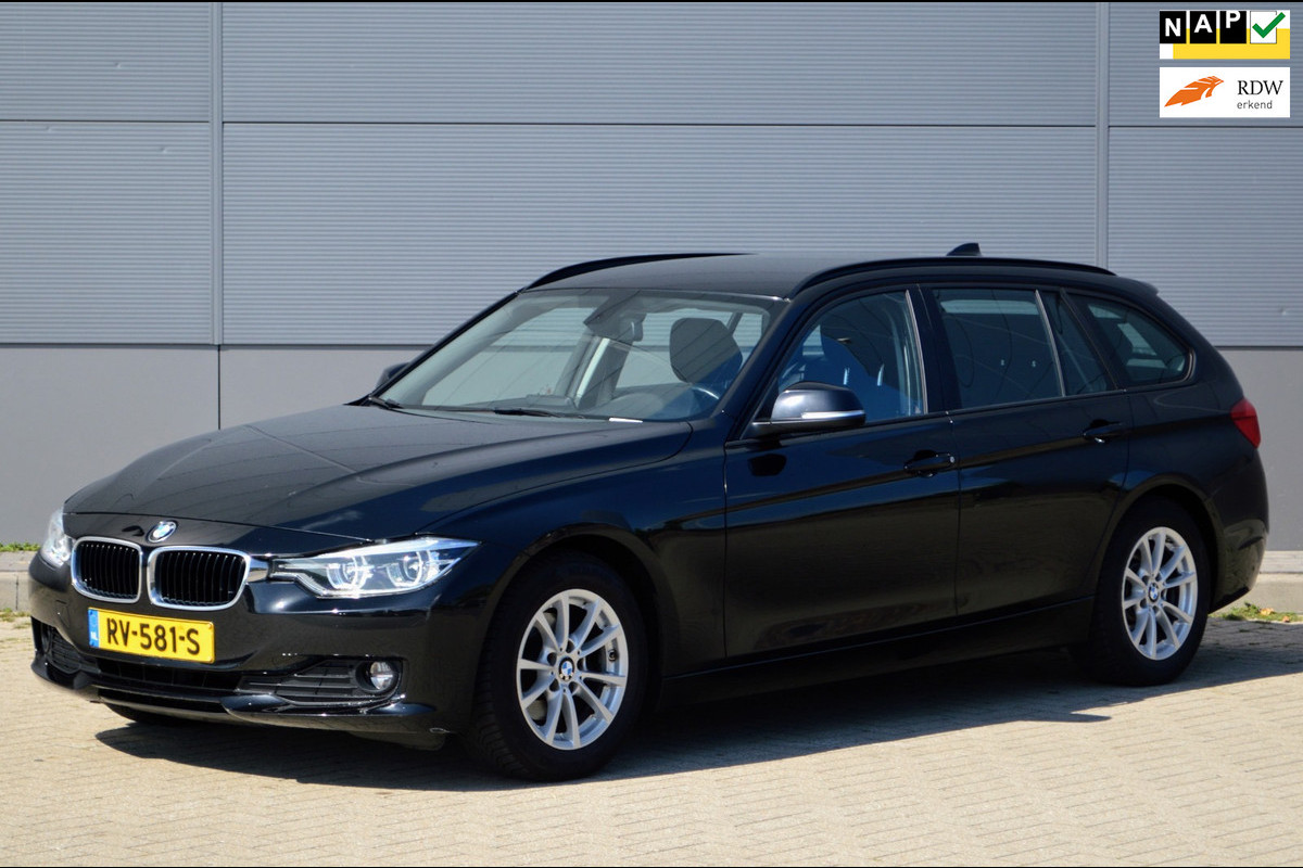 BMW 3 Serie Touring 320d EDE Corporate Lease