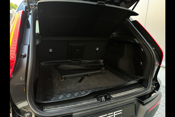 Volvo XC40 2.0 T4 R-Design 191PK | LED | Keyless | Leder | Camera | Cruise
