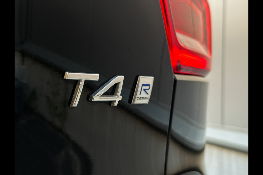 Volvo XC40 2.0 T4 R-Design 191PK | LED | Keyless | Leder | Camera | Cruise