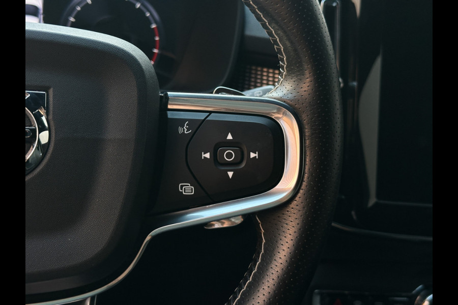 Volvo XC40 2.0 T4 R-Design 191PK | LED | Keyless | Leder | Camera | Cruise