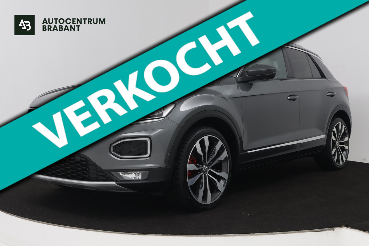 Volkswagen T-Roc 2.0 TSI 4Motion Sport (PANORAMADAK, TREKHAAK, STOELVERWARMING, CRUISE ADAPTIEF, DIGITALE COCKPIT, CARPLAY)