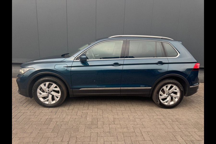 Volkswagen Tiguan 1.4 TSI eHybrid 245Pk 1E Eig!/ACC/Trekhaak/BTW!