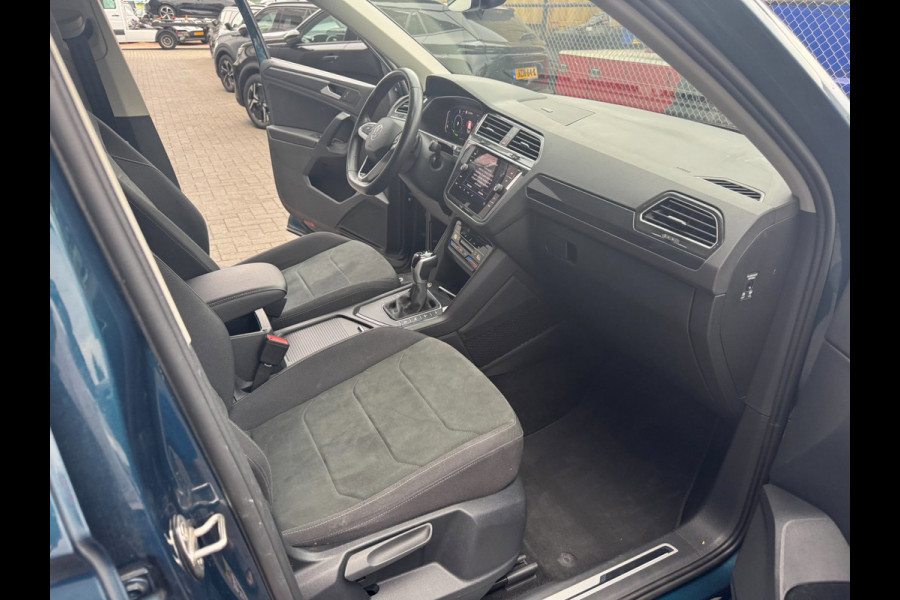 Volkswagen Tiguan 1.4 TSI eHybrid 245Pk 1E Eig!/ACC/Trekhaak/BTW!