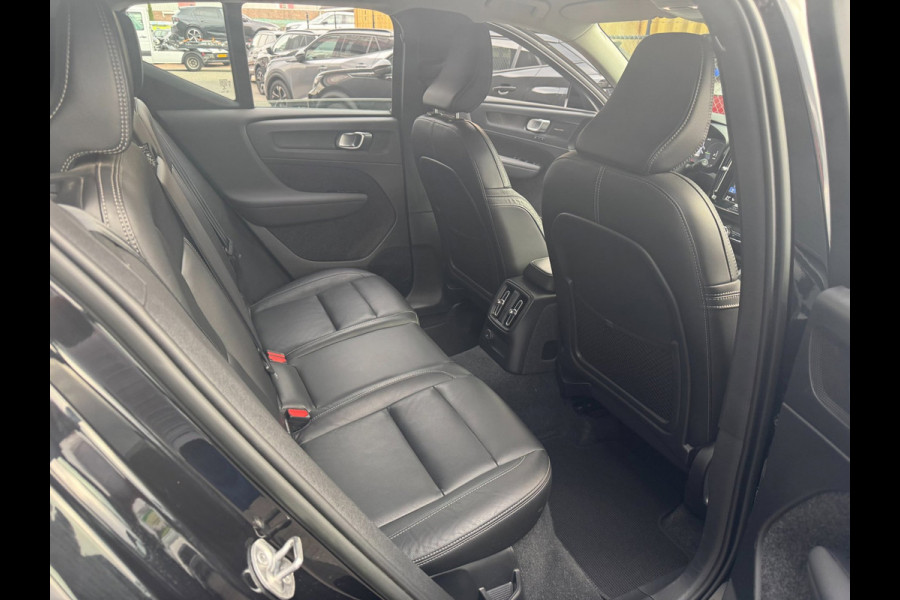 Volvo XC40 1.5 T4 PHEV/1e eig./Trekhaak/incl. BTW!
