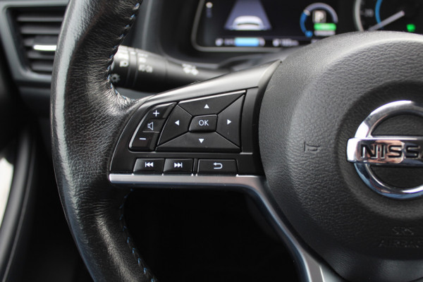Nissan Leaf e+ Tekna 62 kWh / Trekhaak / 360Camera / Leder / Keyless / 17'' / CarPlay / Dodehoek / DAB / ACC / Stoelverwarming 4x / Warmtepomp