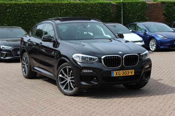 BMW X4 xDrive20i High Exe. M Sport / Panoramadak / 360Camera / Leder / 20'' / Harman Kardon / Navigatie / Dodehoek / DAB / Stoelverwarming / ACC
