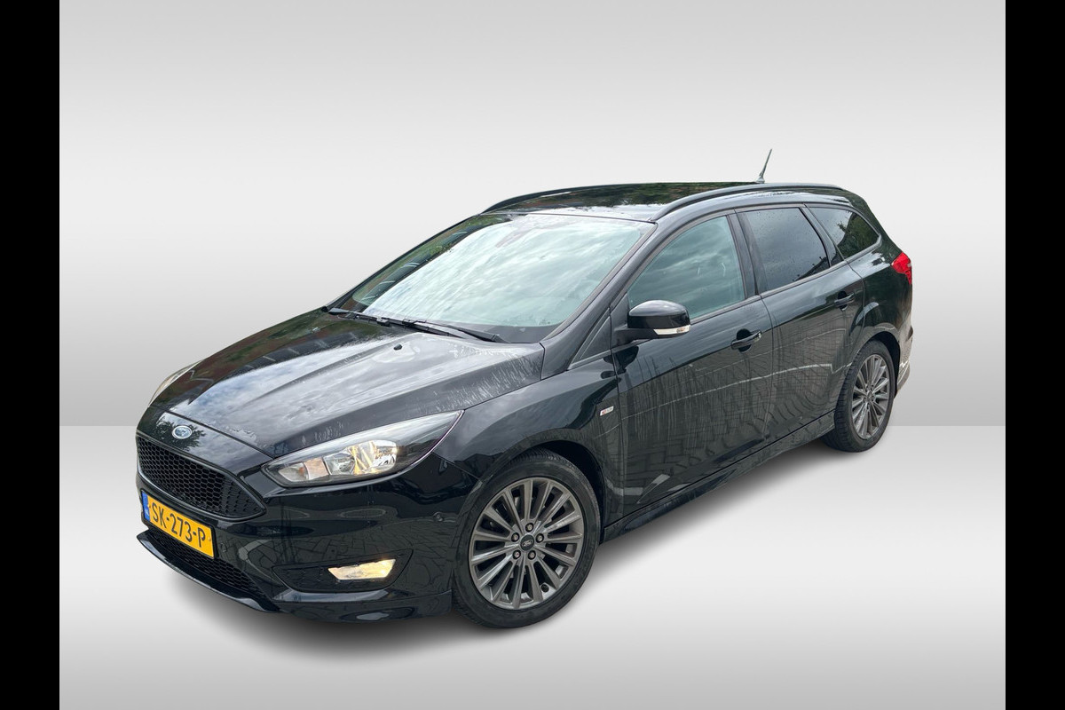 Ford FOCUS Wagon 1.5 ST-Line / Distr.riem VV / Camera / Navigatie / Parkeerhulp achter / 17'' / Cruise Control