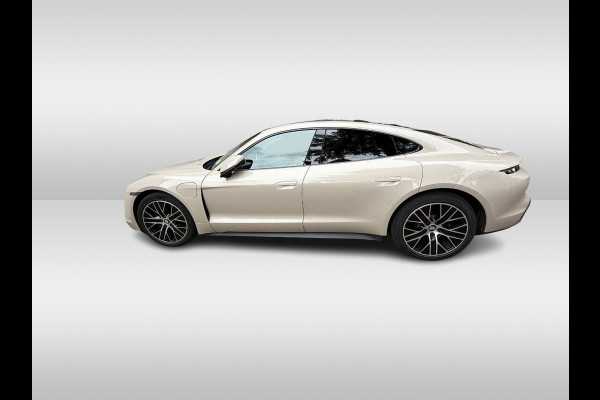 Porsche Taycan Performance 84 kWh / Panoramadak / Camera / Luchtvering / 20'' / Leder / CarPlay / Stoelverwarming / DAB / ACC
