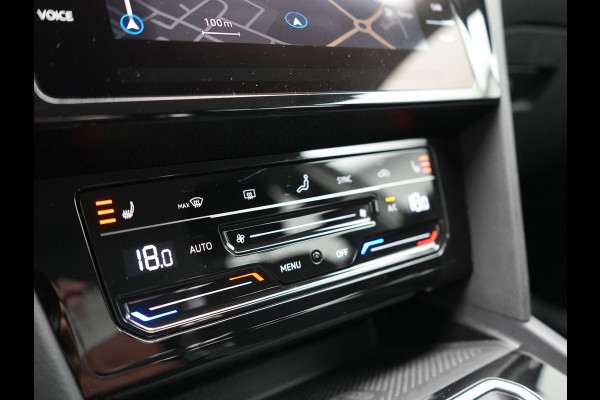 Volkswagen Passat Variant 1.4 TSI GTE Business PHEV 218pk Dealer O.H. | Adaptive Cruise | Camera | Voorstoelen Verwarmd | Apple Carplay | Navigatie | DAB | Park Assist | Draadloze Telefoonlader | IQ Drive | Plug In Hybrid |