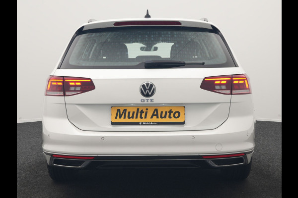 Volkswagen Passat Variant 1.4 TSI GTE Business PHEV 218pk Dealer O.H. | Adaptive Cruise | Camera | Voorstoelen Verwarmd | Apple Carplay | Navigatie | DAB | Park Assist | Draadloze Telefoonlader | IQ Drive | Plug In Hybrid |
