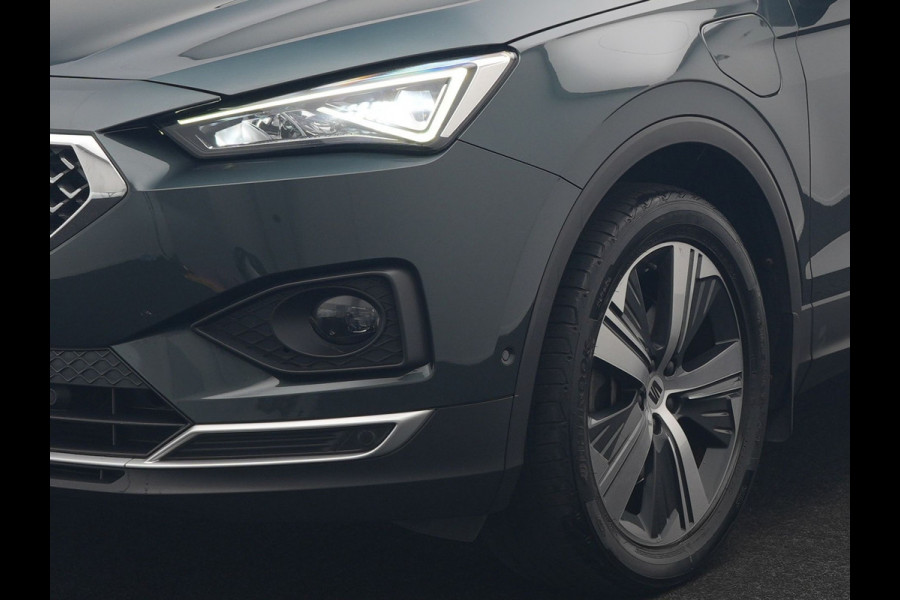 Seat Tarraco 1.4 TSI e-Hybrid PHEV Xcellence 259pk | Trekhaak Af Fabriek | Panodak | Camera | Adaptive Cruise | Sportstoelen Verwarmd | BLIS | Keyless | Virtual | Navigatie | DAB | 19"L.M | Plug In Hybrid |