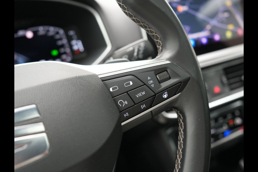 Seat Tarraco 1.4 TSI e-Hybrid PHEV Xcellence 259pk | Trekhaak Af Fabriek | Panodak | Camera | Adaptive Cruise | Sportstoelen Verwarmd | BLIS | Keyless | Virtual | Navigatie | DAB | 19"L.M | Plug In Hybrid |