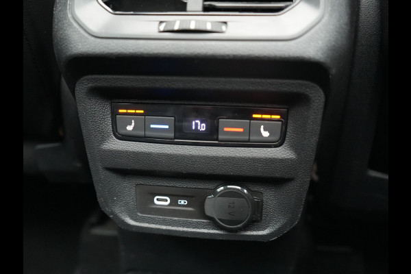 Seat Tarraco 1.4 TSI e-Hybrid PHEV Xcellence 259pk | Trekhaak Af Fabriek | Panodak | Camera | Adaptive Cruise | Sportstoelen Verwarmd | BLIS | Keyless | Virtual | Navigatie | DAB | 19"L.M | Plug In Hybrid |
