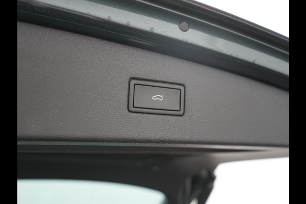 Seat Tarraco 1.4 TSI e-Hybrid PHEV Xcellence 259pk | Trekhaak Af Fabriek | Panodak | Camera | Adaptive Cruise | Sportstoelen Verwarmd | BLIS | Keyless | Virtual | Navigatie | DAB | 19"L.M | Plug In Hybrid |