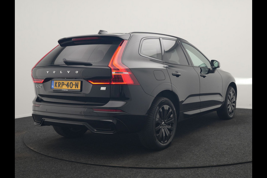 Volvo XC60 T6 AWD Plus Dark LONG RANGE PHEV 350pk Dealer O.H. | Trekhaak Af Fabriek | Panodak | Camera | Harman / Kardon | Lederen Sportstoelen Memory & Verwarmd | Keyless | Apple Carplay | Google Assistant | Navigatie | Virtual | DAB | 19"L.M | Plug In Hybrid |
