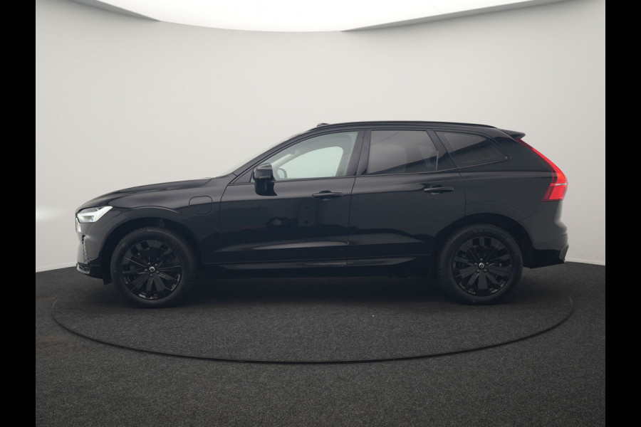 Volvo XC60 T6 AWD Plus Dark LONG RANGE PHEV 350pk Dealer O.H. | Trekhaak Af Fabriek | Panodak | Camera | Harman / Kardon | Lederen Sportstoelen Memory & Verwarmd | Keyless | Apple Carplay | Google Assistant | Navigatie | Virtual | DAB | 19"L.M | Plug In Hybrid |