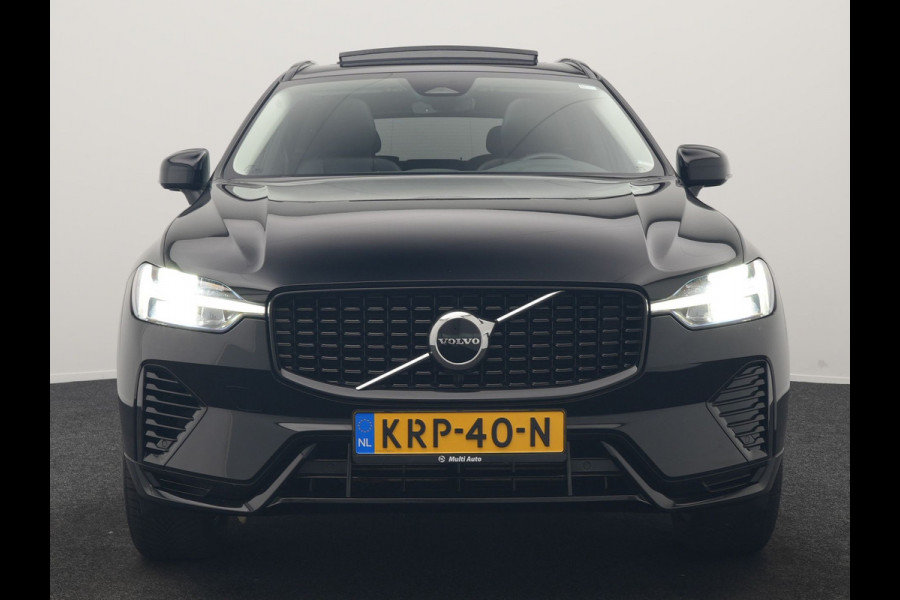 Volvo XC60 T6 AWD Plus Dark LONG RANGE PHEV 350pk Dealer O.H. | Trekhaak Af Fabriek | Panodak | Camera | Harman / Kardon | Lederen Sportstoelen Memory & Verwarmd | Keyless | Apple Carplay | Google Assistant | Navigatie | Virtual | DAB | 19"L.M | Plug In Hybrid |