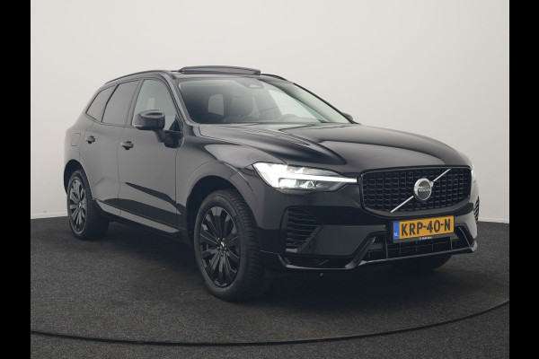 Volvo XC60 T6 AWD Plus Dark LONG RANGE PHEV 350pk Dealer O.H. | Trekhaak Af Fabriek | Panodak | Camera | Harman / Kardon | Lederen Sportstoelen Memory & Verwarmd | Keyless | Apple Carplay | Google Assistant | Navigatie | Virtual | DAB | 19"L.M | Plug In Hybrid |