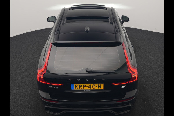 Volvo XC60 T6 AWD Plus Dark LONG RANGE PHEV 350pk Dealer O.H. | Trekhaak Af Fabriek | Panodak | Camera | Harman / Kardon | Lederen Sportstoelen Memory & Verwarmd | Keyless | Apple Carplay | Google Assistant | Navigatie | Virtual | DAB | 19"L.M | Plug In Hybrid |