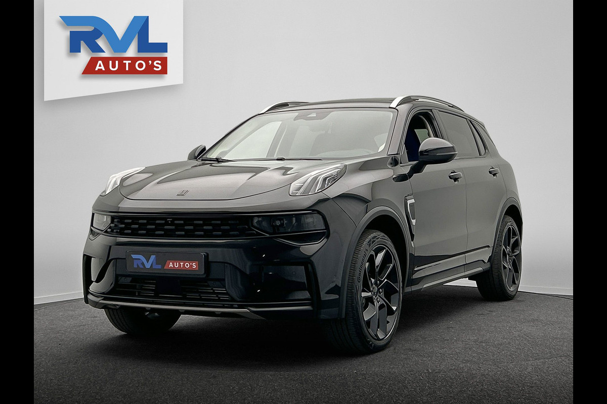 Lynk & Co 01 1.5 261PK Plug-in Hybrid *BLACK PAKKET* 360° Camera Pano/dak Apple/Carplay Adaptive/Cruise