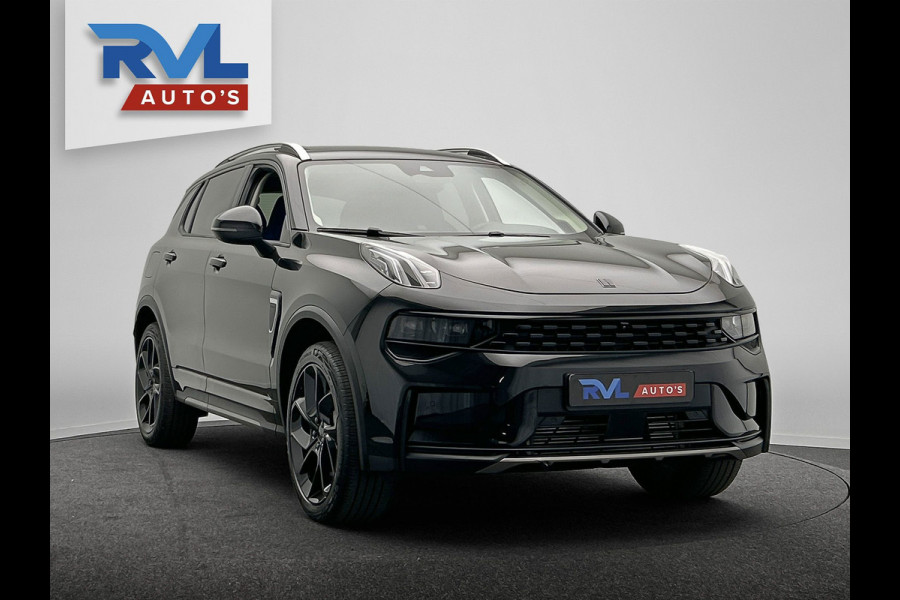 Lynk & Co 01 1.5 261PK Plug-in Hybrid *BLACK PAKKET* 360° Camera Pano/dak Apple/Carplay Adaptive/Cruise