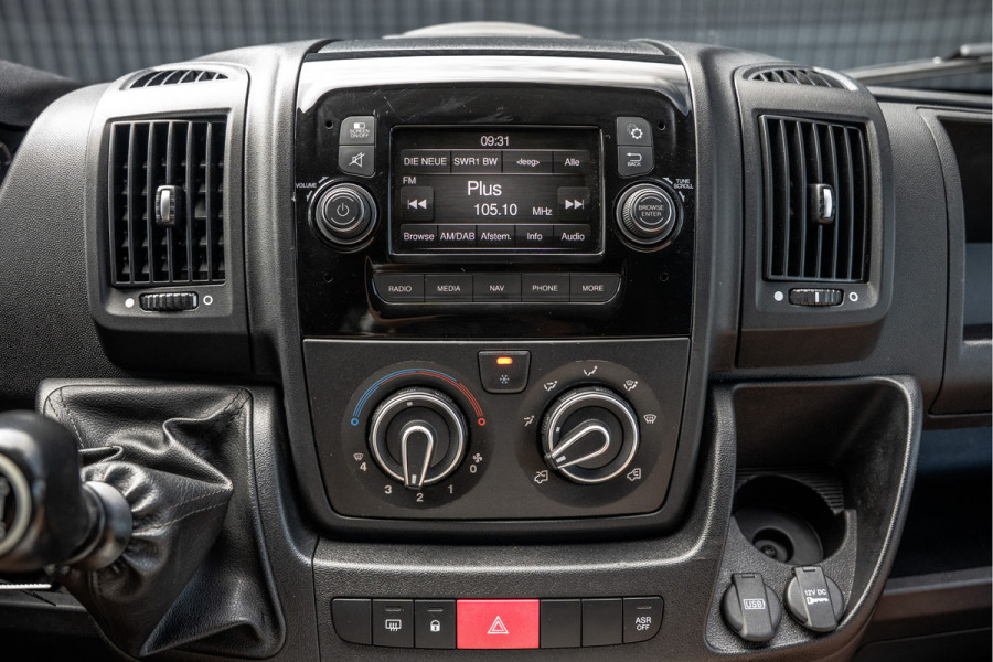 Peugeot Boxer 2.2 BlueHDi 140 L2H2 | 140 PK | 3-Zits | Cruise | Camera | Navi | Airco
