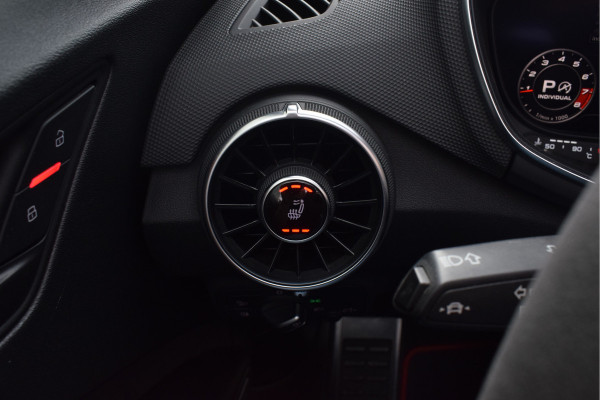 Audi TT TTS Roadster 2.0 TFSI Quattro Competition | RS stoelen | B&O | Keyless | Camera | 20" TTRS