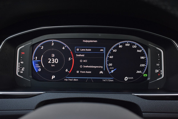 Volkswagen Passat Variant 2.0 TDI 150pk DSG Camera | Trekhaak | 18"