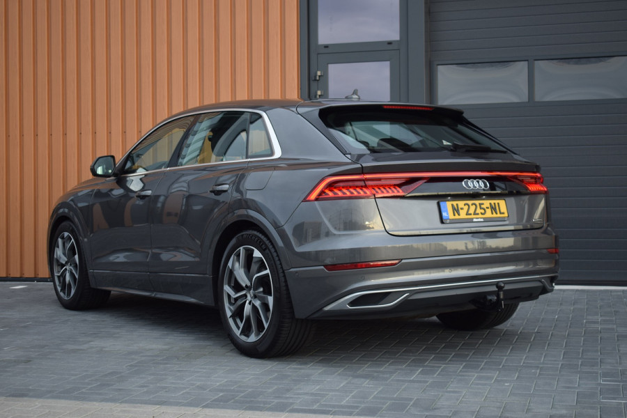 Audi Q8 55 TFSI e Quattro | Luchtvering | Trekhaak | B&O | Leer | 360 camera
