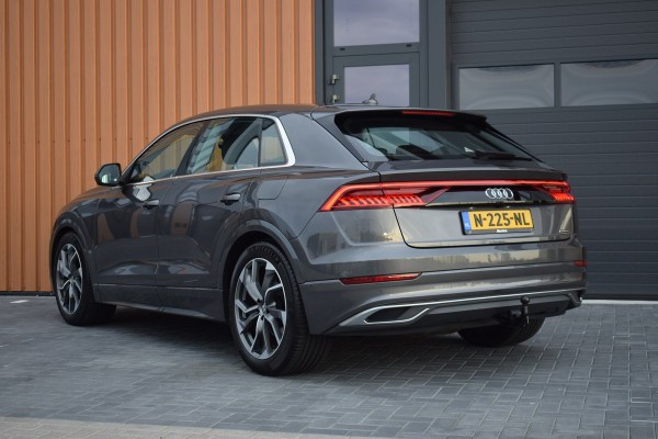 Audi Q8 55 TFSI e Quattro | Luchtvering | Trekhaak | B&O | Leer | 360 camera
