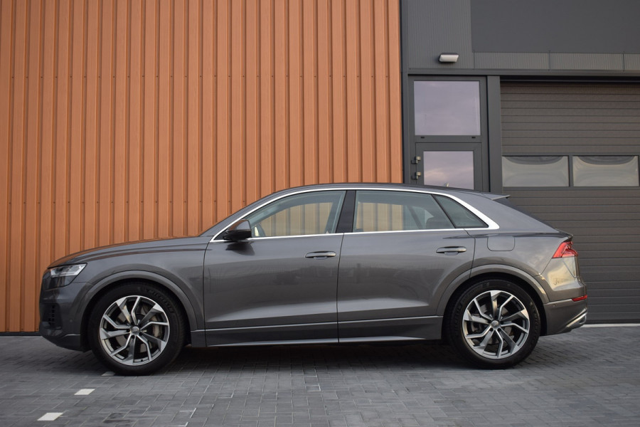 Audi Q8 55 TFSI e Quattro | Luchtvering | Trekhaak | B&O | Leer | 360 camera