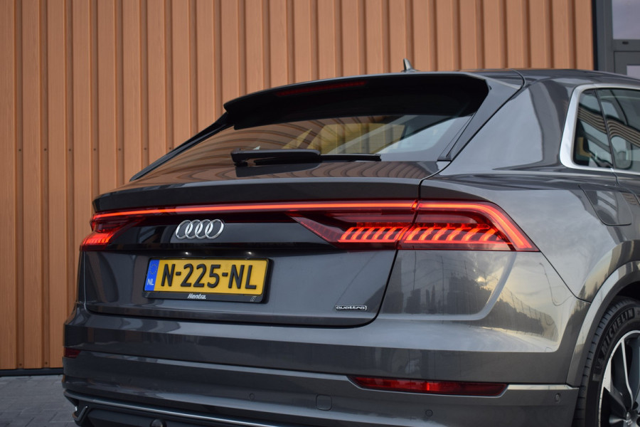 Audi Q8 55 TFSI e Quattro | Luchtvering | Trekhaak | B&O | Leer | 360 camera