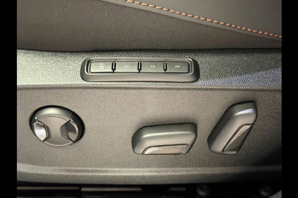 CUPRA Leon ST 1.5 TSI e-Hybrid Business|Kuipstoelen|Trekh|Memory