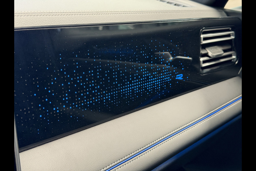 Volkswagen Tiguan 1.5 eHybrid R-Line Edition|Black Style|Matrix IQ|Trekhaak EL|HuD