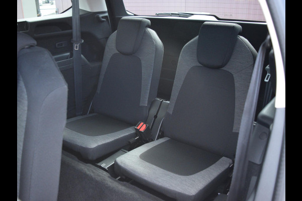 Citroën Grand C4 Spacetourer 1.2 PureTech Business l 7 zits l navigatie l camera l trekhaak