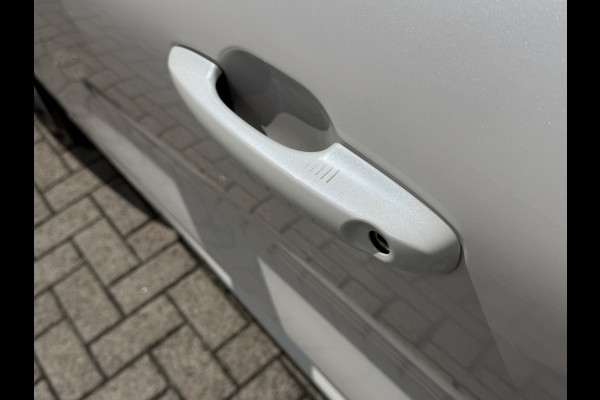 Ford Kuga 2.5 PHEV ST-Line X