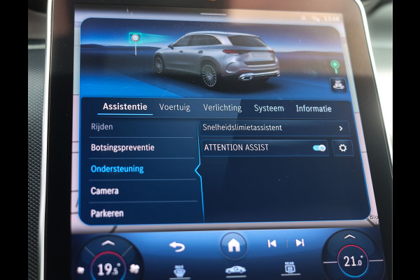 Mercedes-Benz GLC 300e 4MATIC | Pano - Stoelverwarming