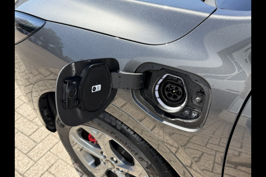 Ford Kuga Plug-In Hybrid ST-Line X PANODAK! WINTERPACK!