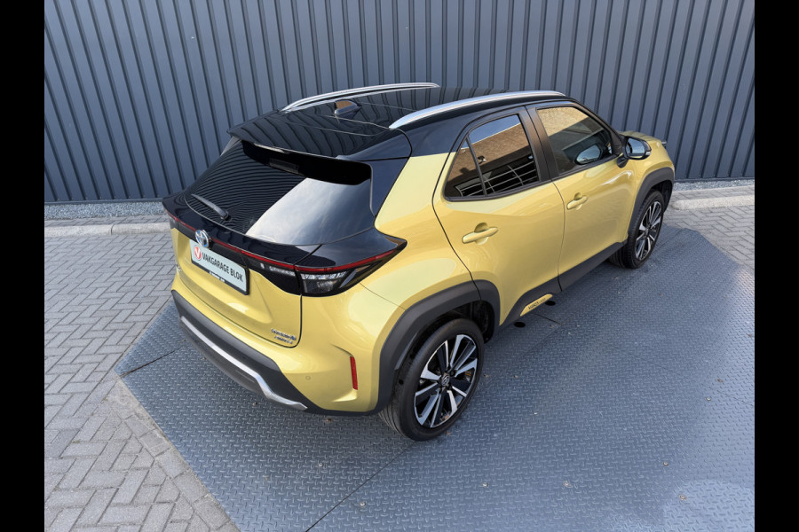 Toyota Yaris Cross 1.5 Hybrid AWD Launch Edition | Pano dak | Vol leer | Head-up | JBL | 10 jr GARANTIE | Rijklaar!!!