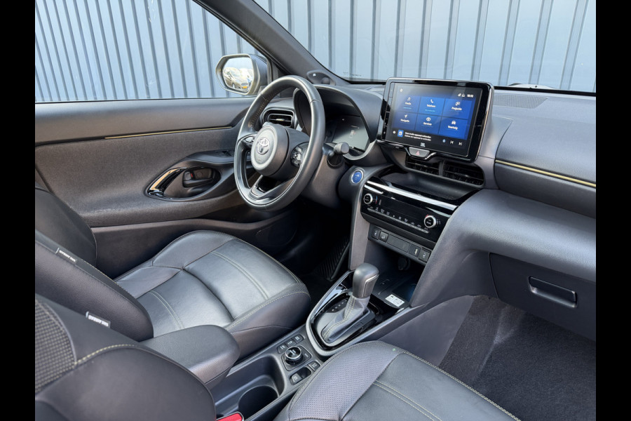 Toyota Yaris Cross 1.5 Hybrid AWD Launch Edition | Pano dak | Vol leer | Head-up | JBL | 10 jr GARANTIE | Rijklaar!!!